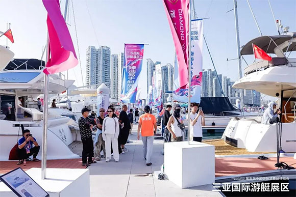 第六届中国国际消费品博览会三亚国际游艇分展区